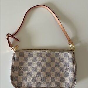 Louis Vuitton Damier Azur Pochette